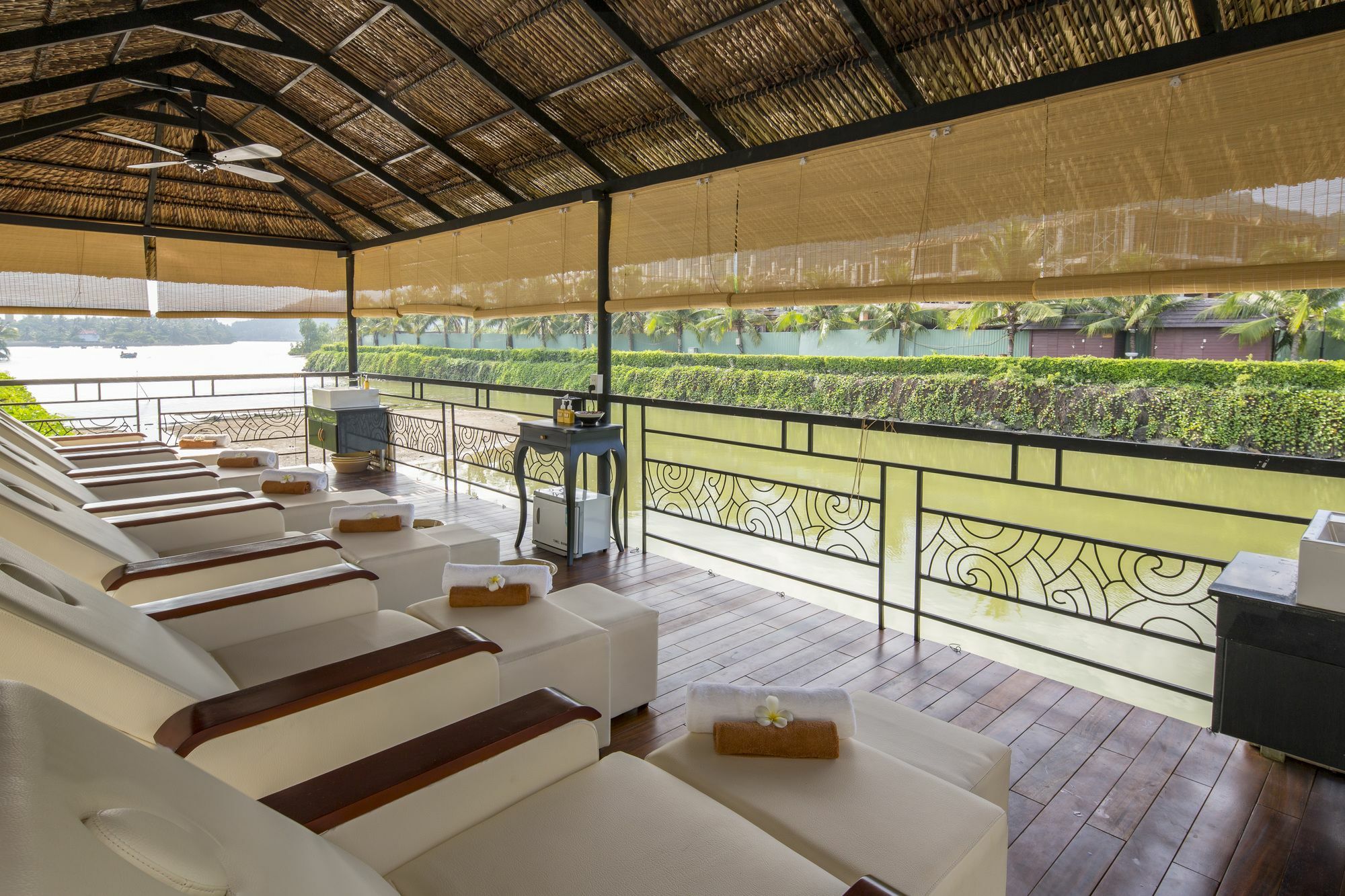 Cham Oasis Nha Trang Resort Condotel Eksteriør billede